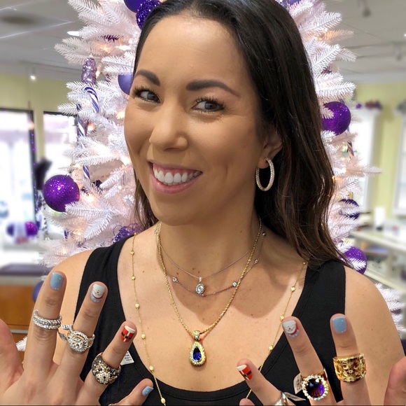 Meet your Posher, Raelyn - Picture 1 of 1